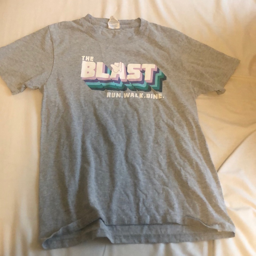 Grey tee size L